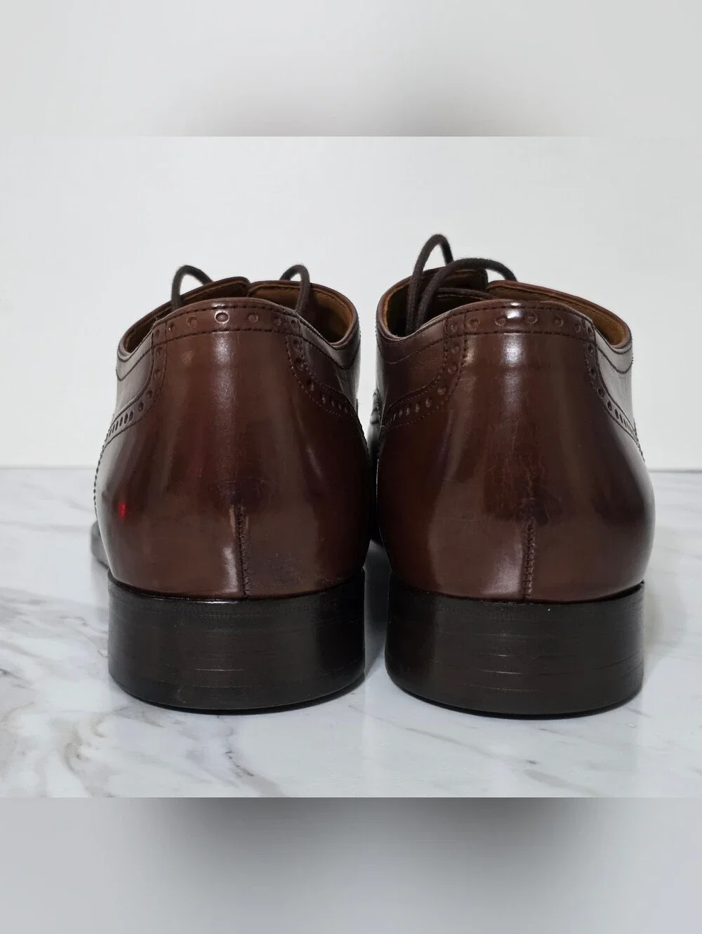 Allen Edmonds Brown Leather Oxford with Brogue Detailing
